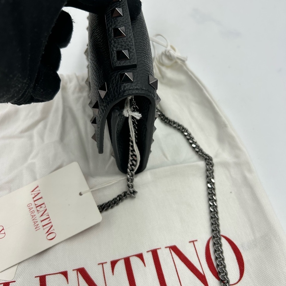 Women's Valentino Garavani rock stud, wallet on a chain made in Italy - Picture 5 of 14